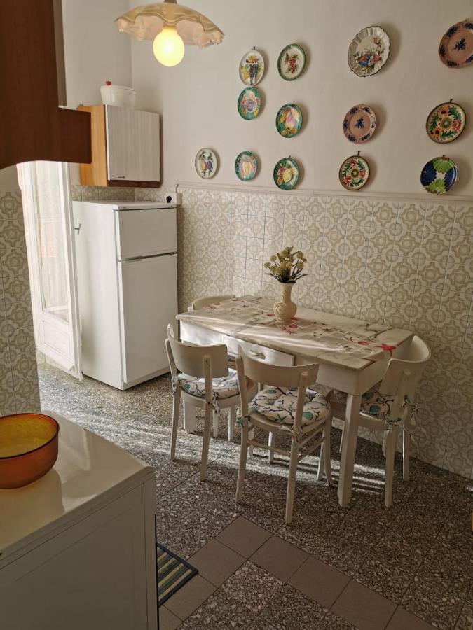 A Casa Di Alecarla Apartment เลริชี ภายนอก รูปภาพ
